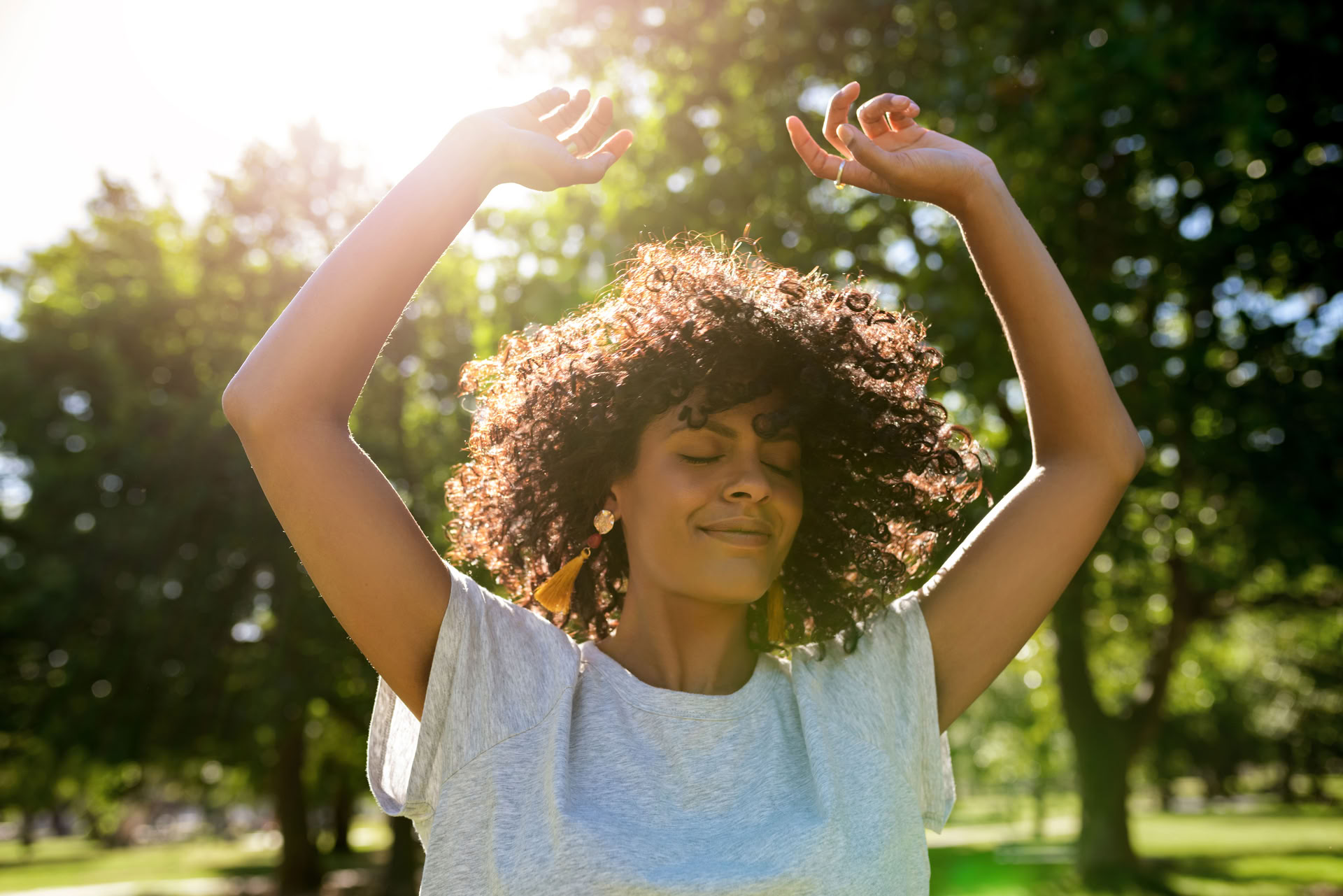 Incarne-la : l’art de s’adoucir dans la puissance et la sagesse féminines