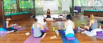 Cours de yoga sans réservation quotidiens à Rishikesh