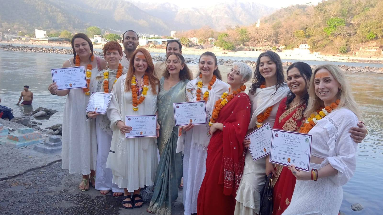 Formation avancée de professeur de yoga de 300 heures