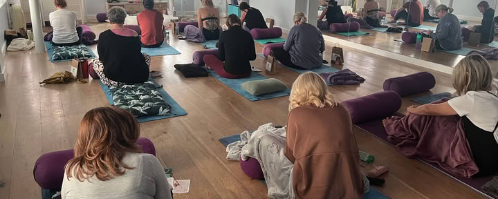 Soirée de méditation et de lectures