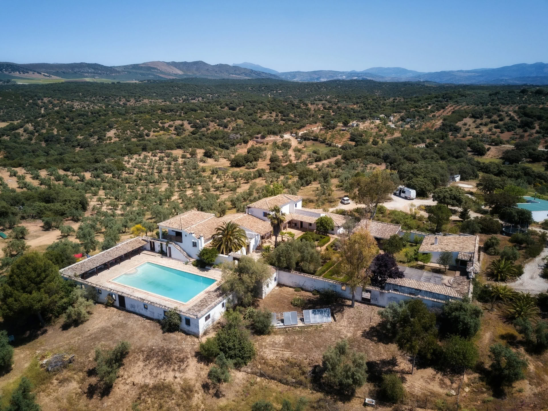 Retraite de yoga SISU et de HIIT Pilates — Cortijo El Cachete