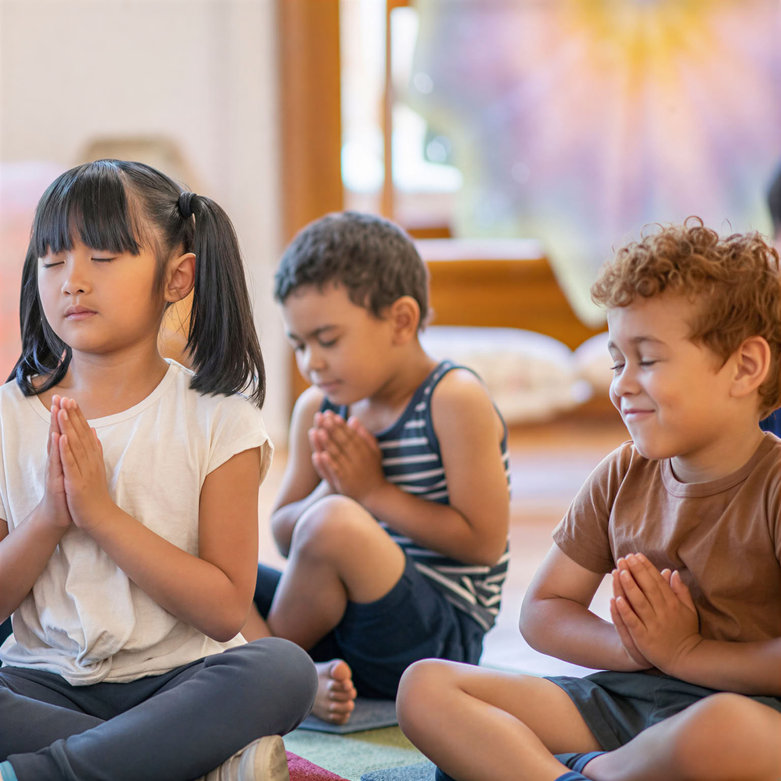 Cours pour enfants résilients - Yoga pour enfants et thérapie par le jeu
