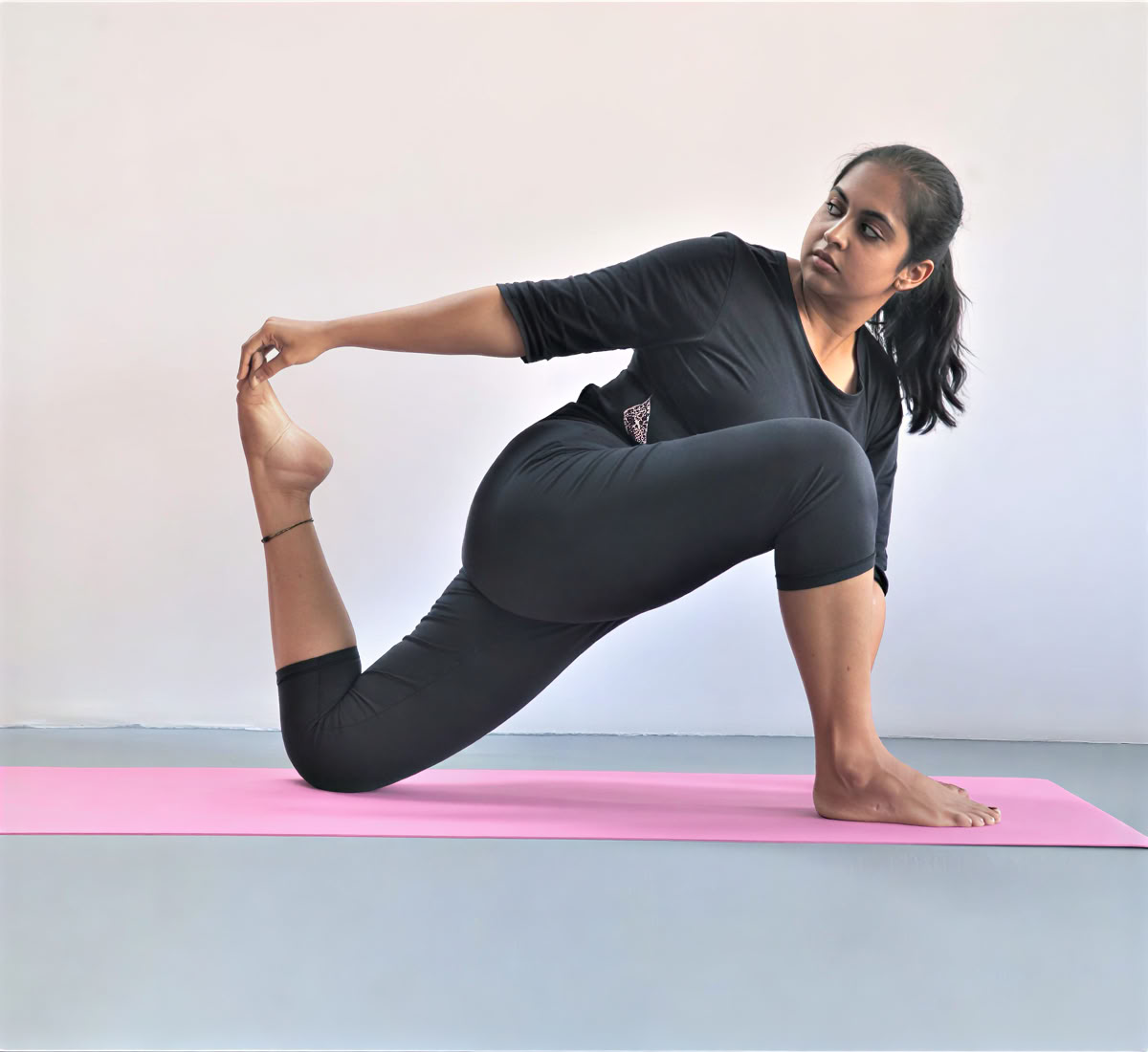 Formation de prof de yoga aérien de 50 heures