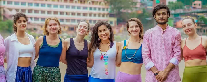 Retraite de yoga et de bien-être de 3 et 7 jours à Rishikesh