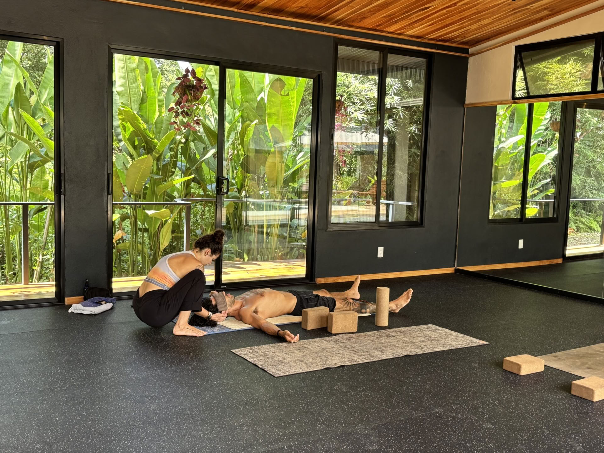 Réinitialisation de breathwork holosomatique et de yoga au Costa Rica en octobre