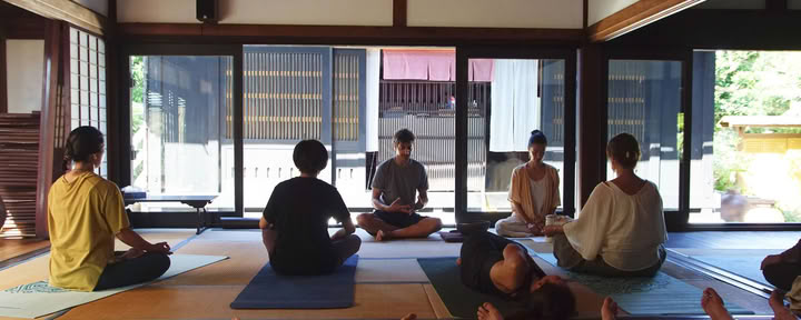 L’art de ralentir : retraite de yoga et de qigong avec Yoga kuukan