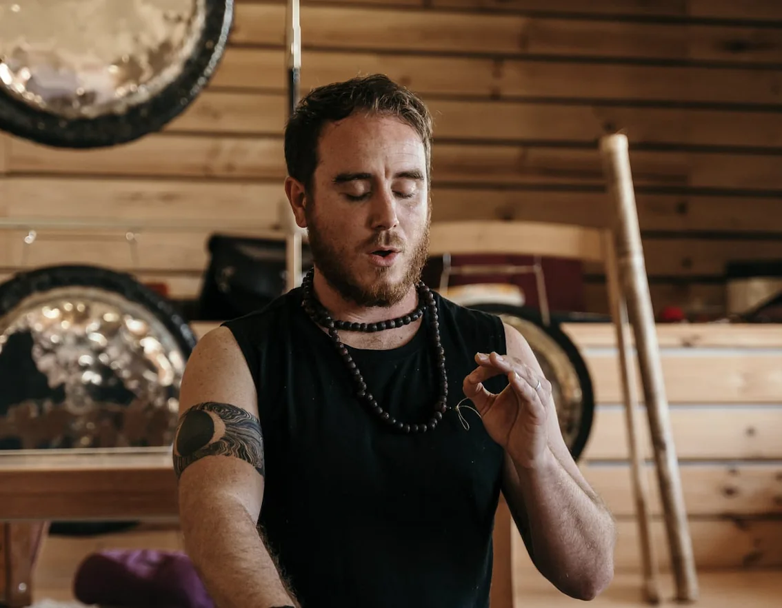 Retraite d'été 2026 | Yoga Iyengar, Hatha – Kriya et Tantra avec Pablo Ferrero