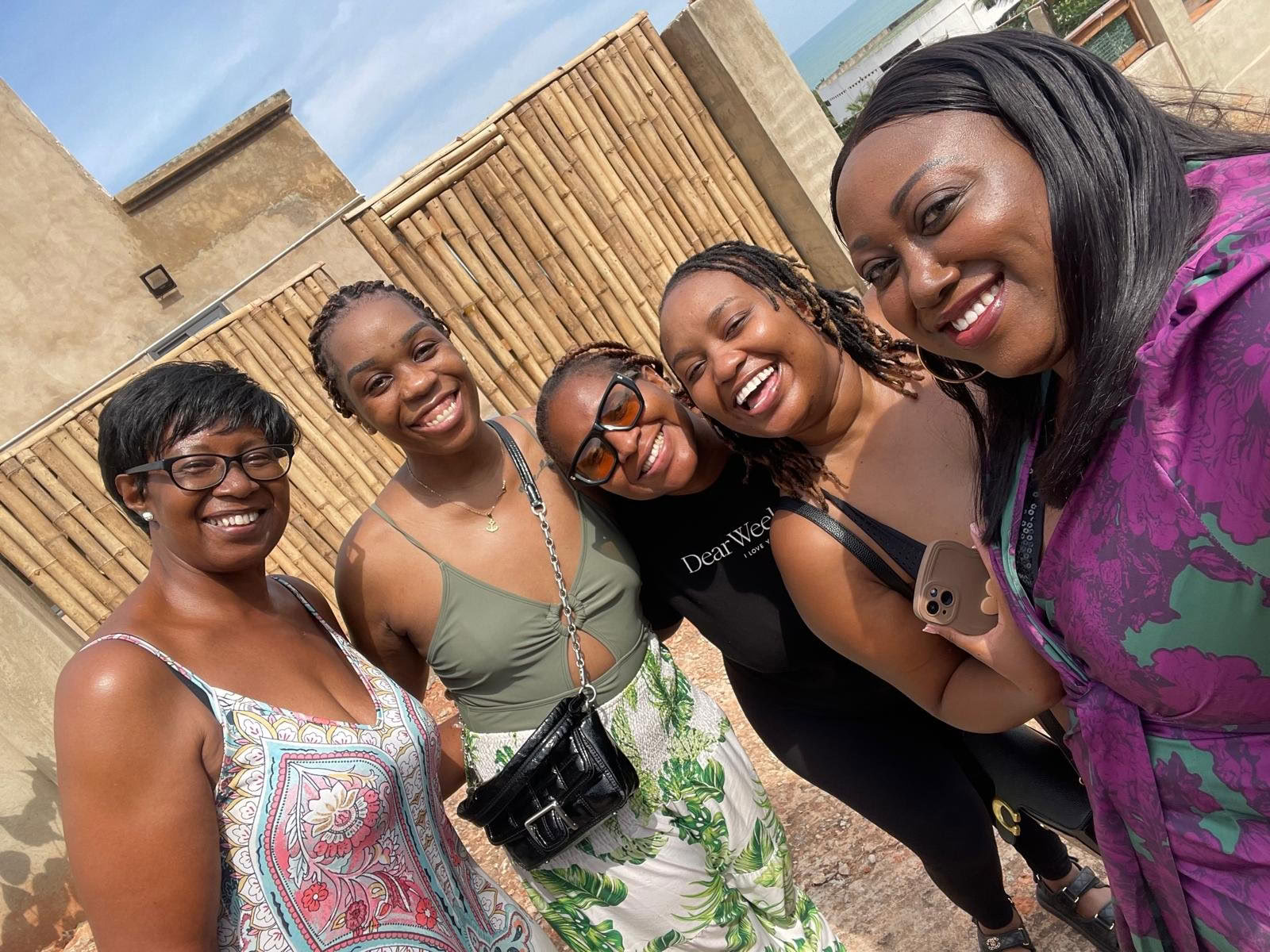Retraite pour voyageuses en solo – bien-être et découverte de soi au Ghana