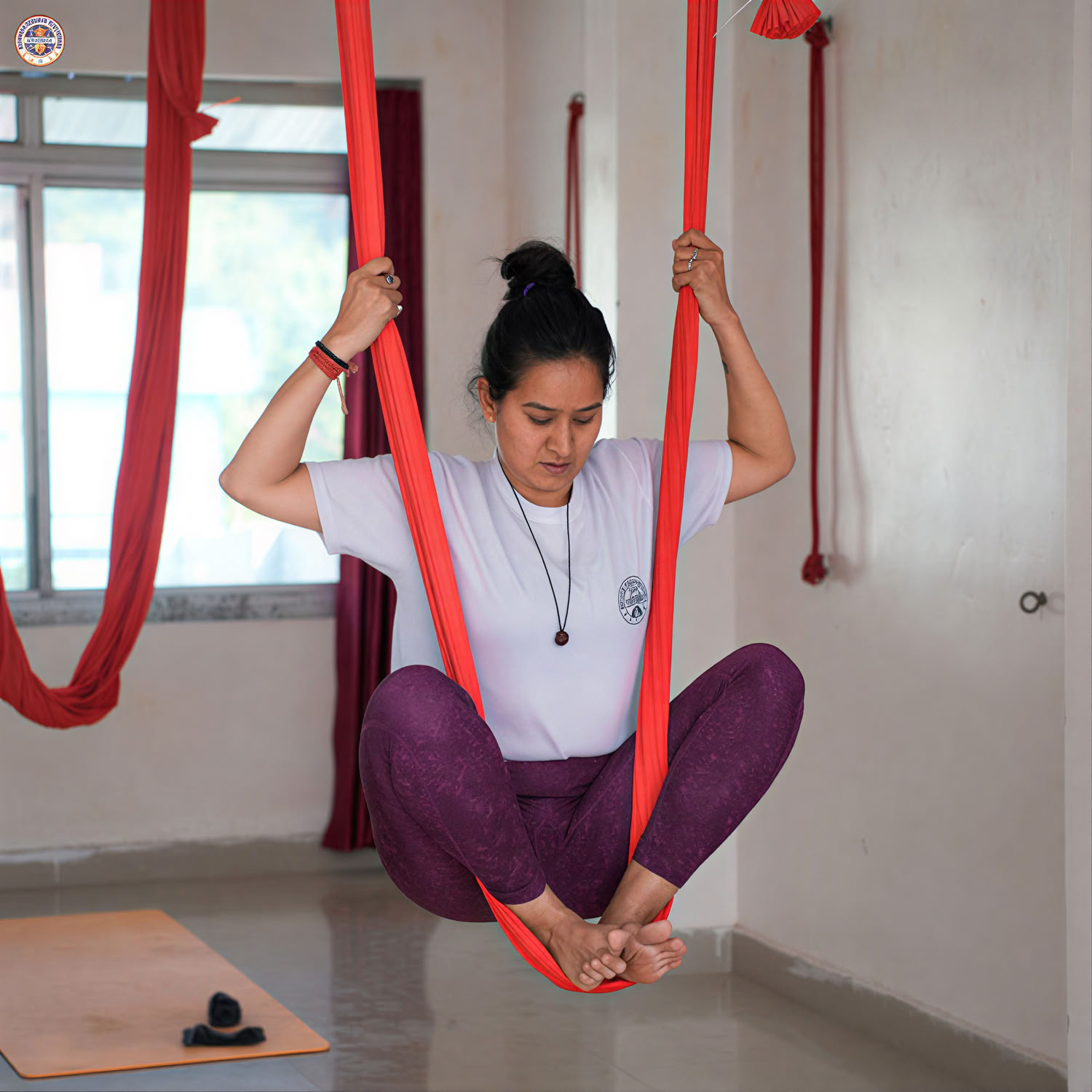 Formation de professeur de yoga aérien – du 25 au 29 avril 2026