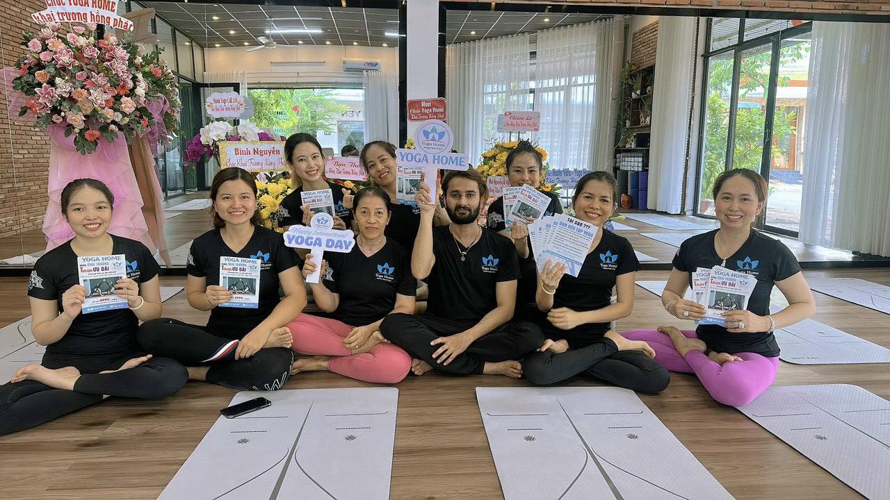 Formation de professeur de yoga de 200 heures à Yoga Home School