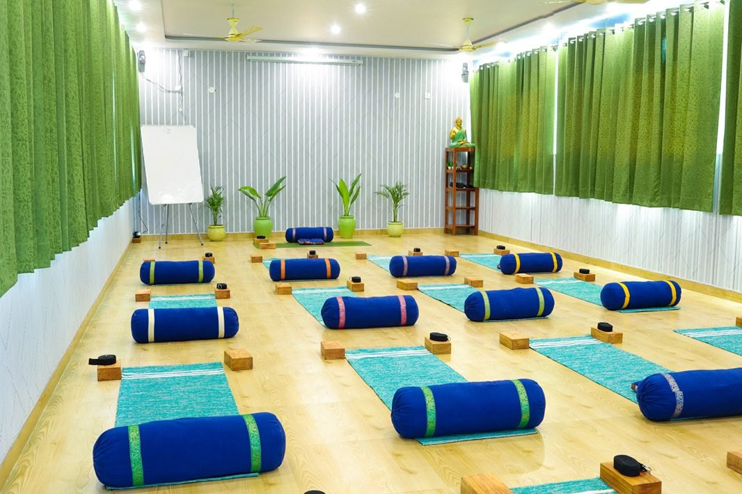 Formation de professeur de yoga de 200 heures à Rishikesh, en Inde