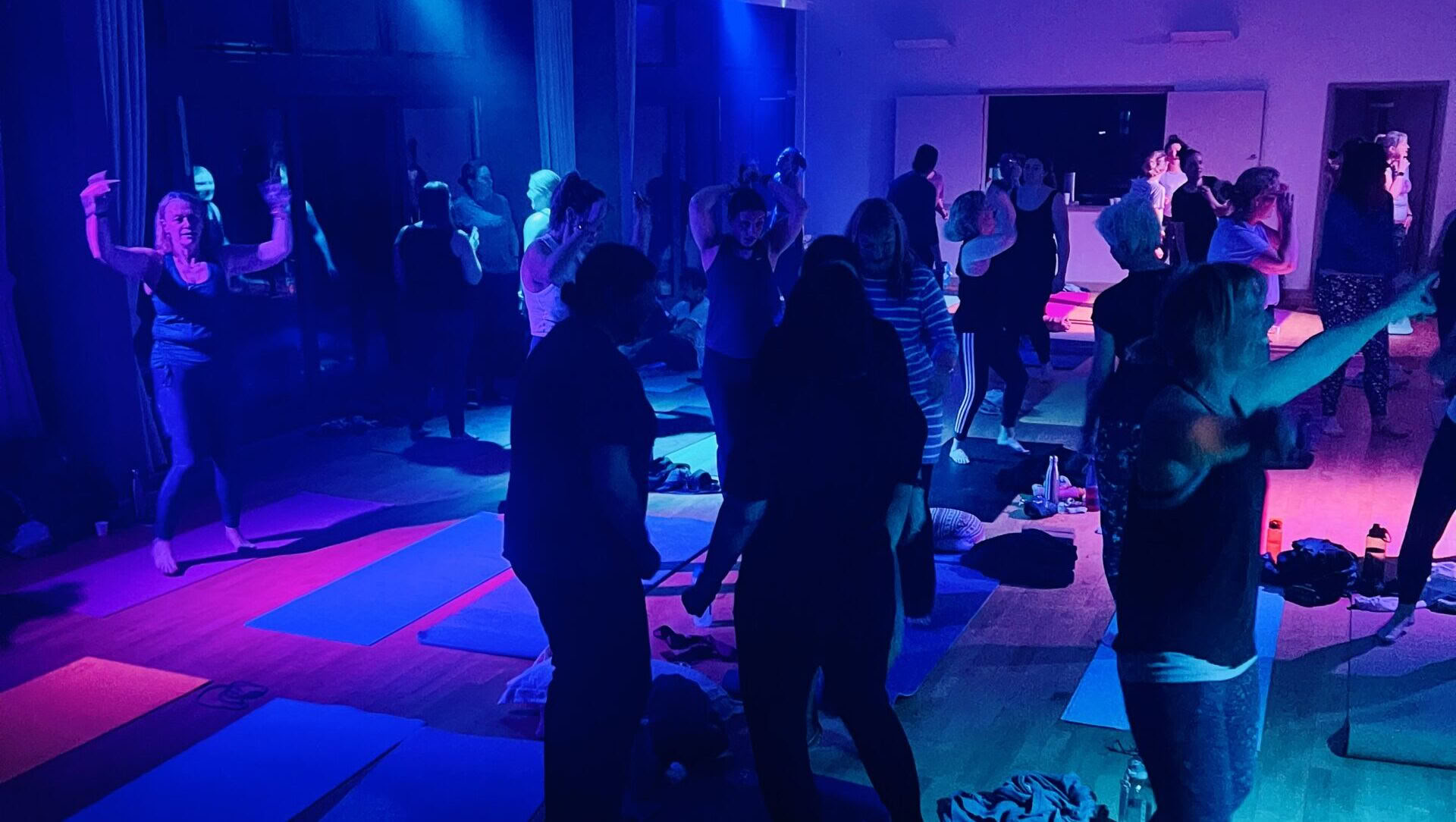 Festival retraite de yoga, médecine de l’âme et rave sobre