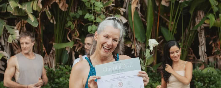 Formation de professeur de yoga 200 h