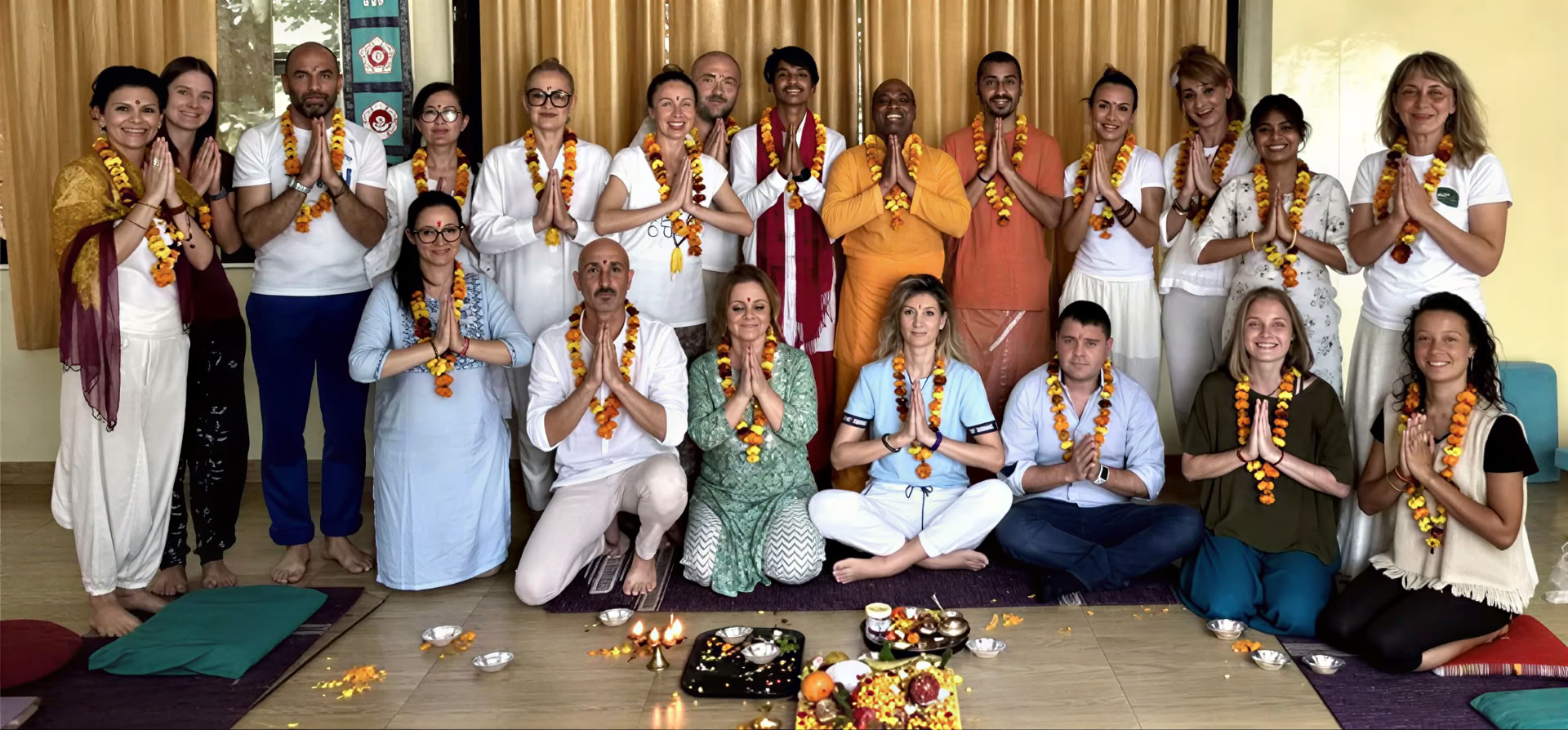 Formation de professeur de méditation de 300 heures à Rishikesh