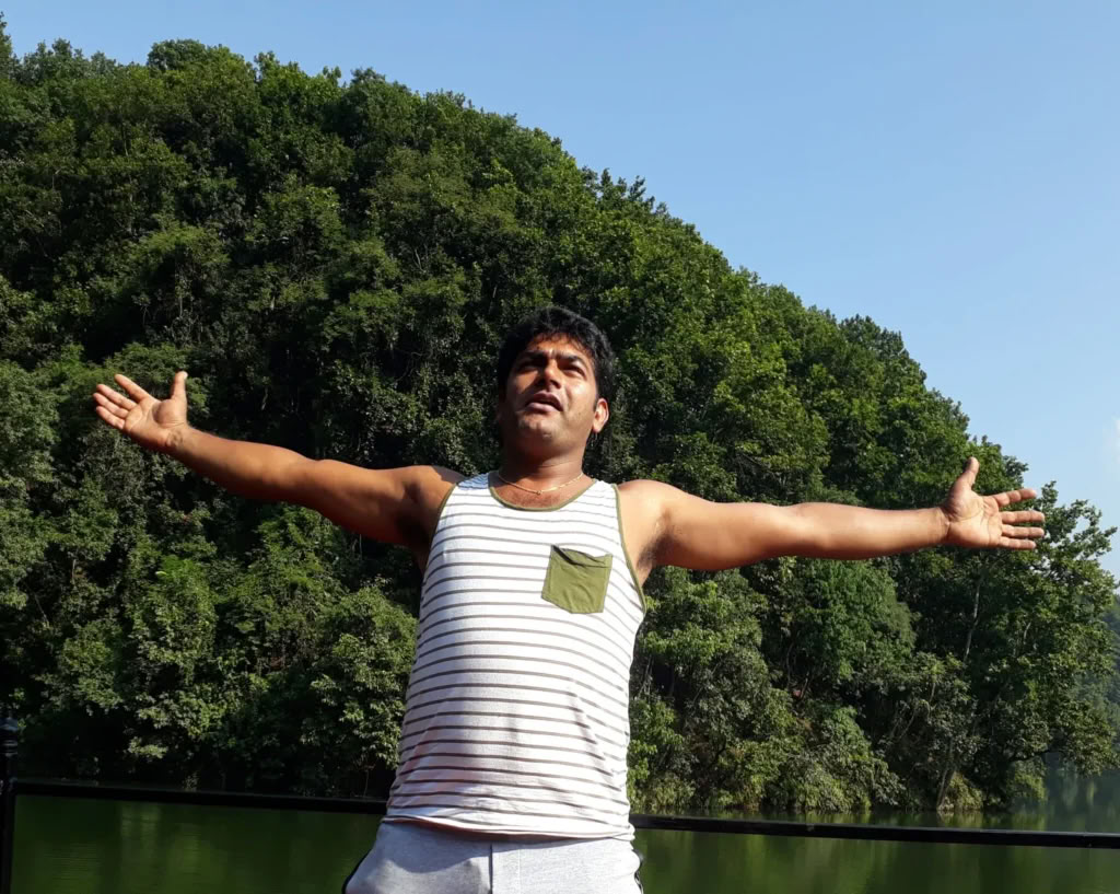Cours de yoga aérien