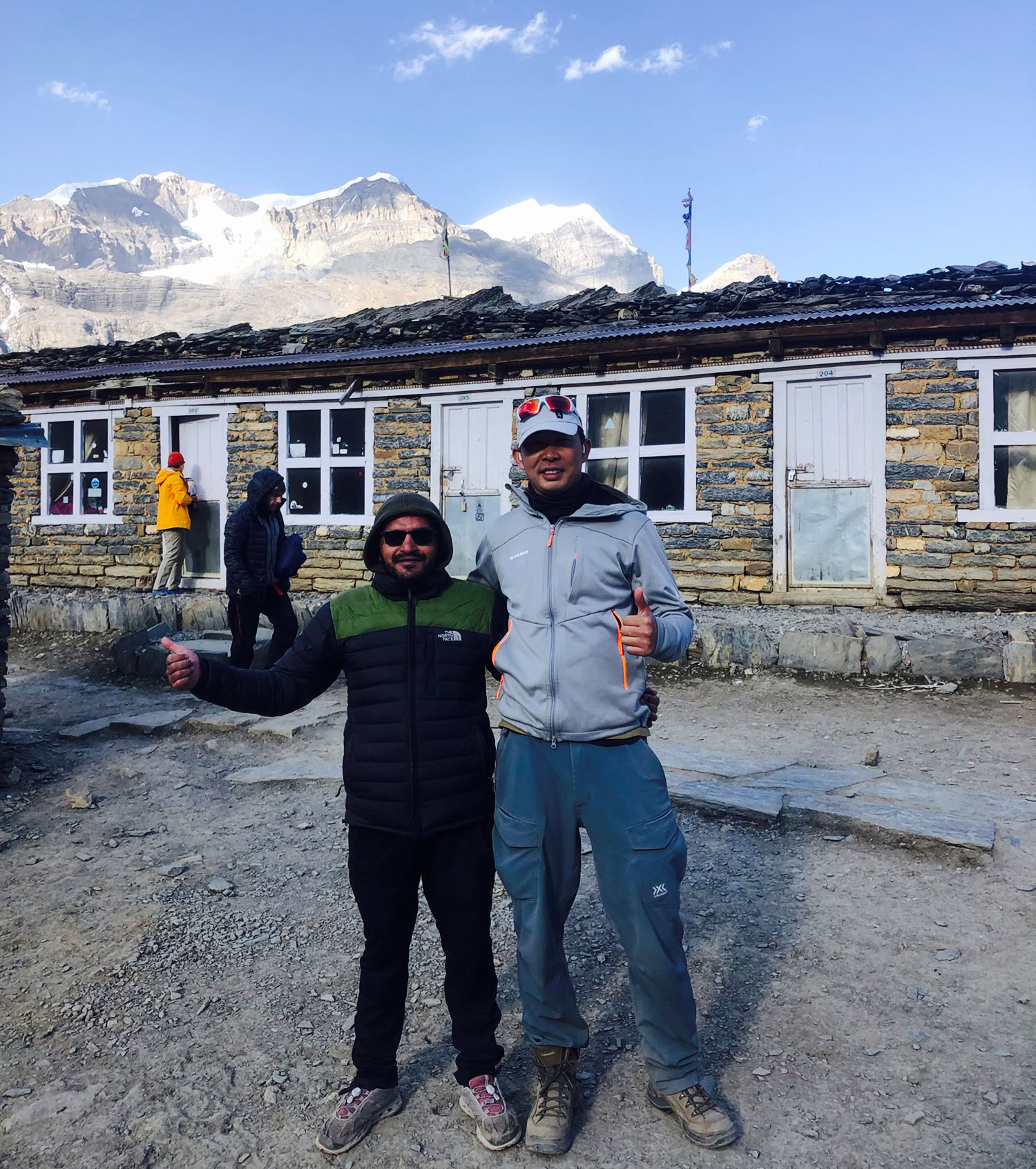 Trek de yoga sur le circuit de l’Annapurna avec le lac Tilicho