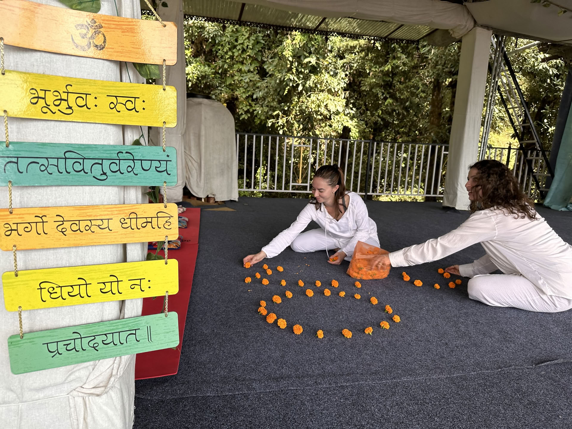 25 jours, 200 heures de formation d’enseignant de yoga Shanti