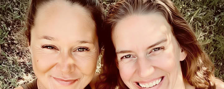 Yoga Vinyasa avec Ursina et Marina – S’installer dans l’équilibre — Landguet Ried, Centre pour une vie en pleine conscience | Centre de retraite et maison d’ateliers