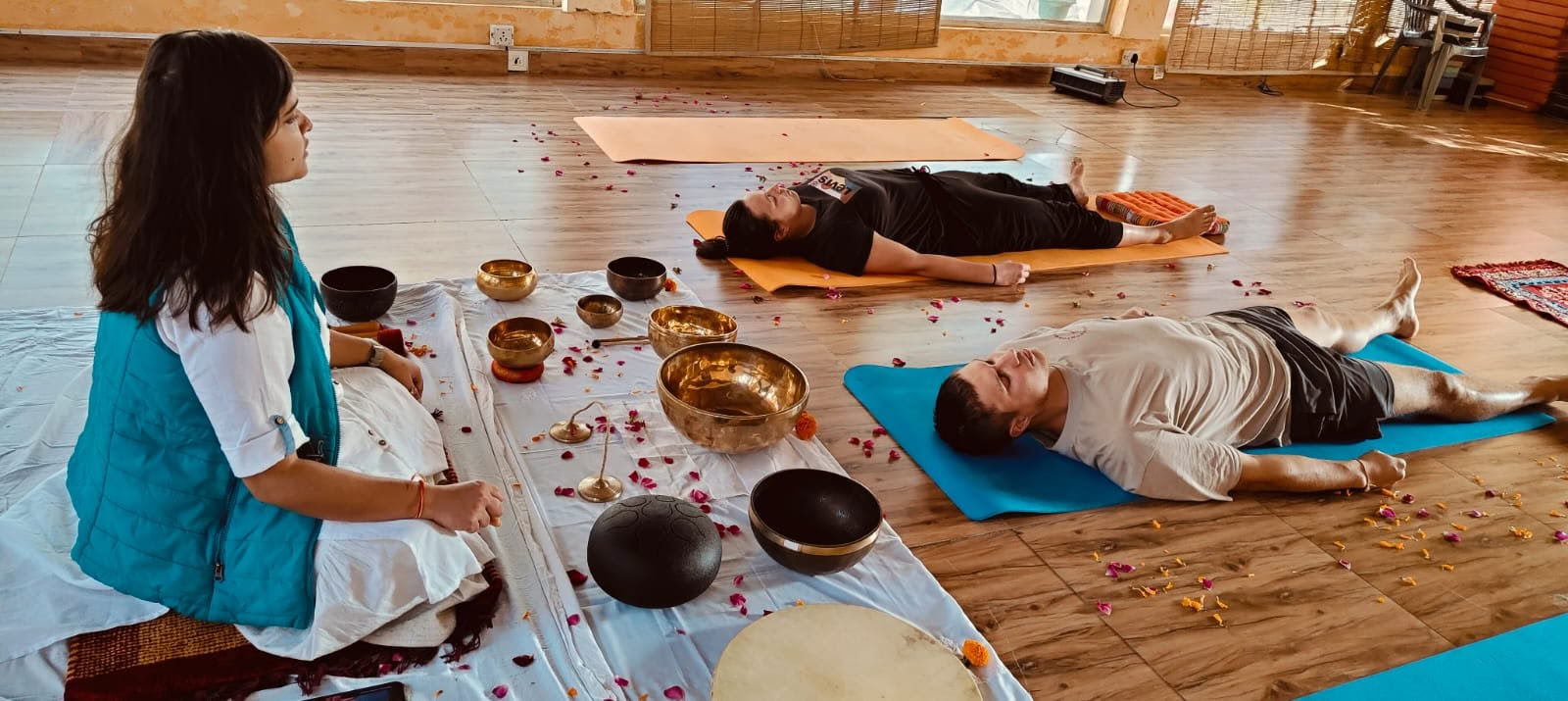 Formation de professeur en sonothérapie à Rishikesh