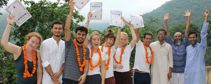 Formation de professeur de méditation à Rishikesh, en Inde