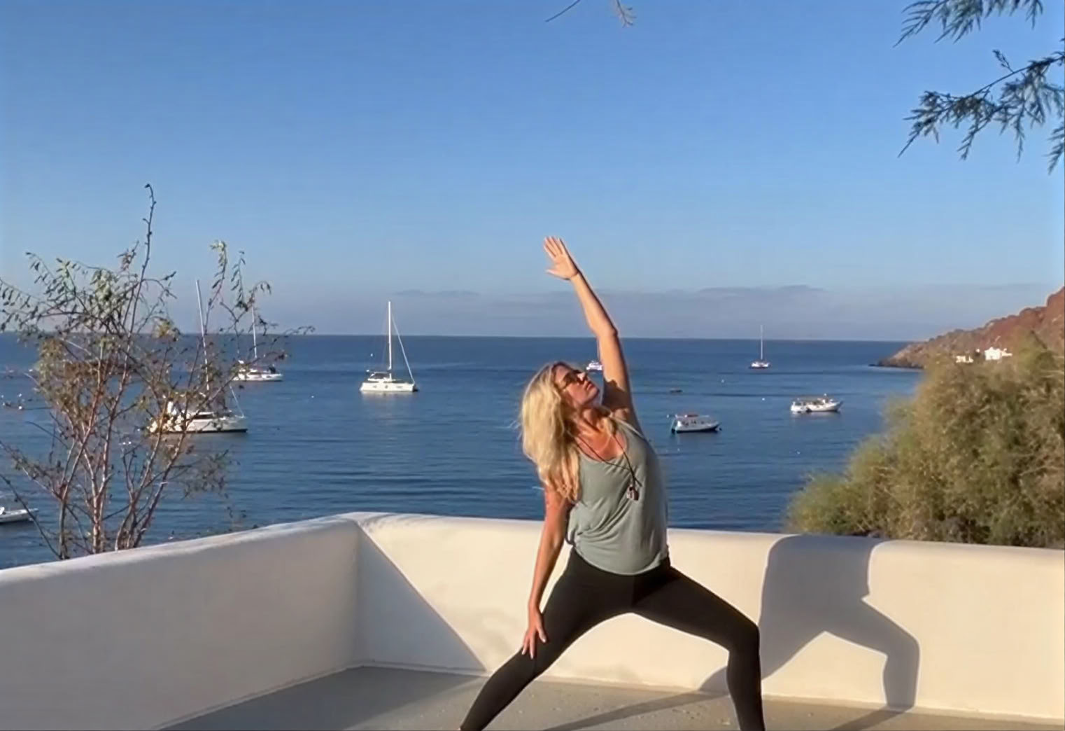 Vacances de yoga à Santorin