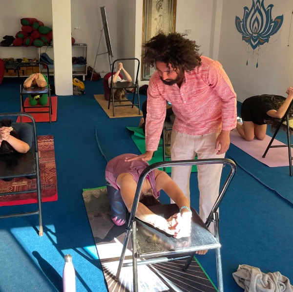 Formation de professeur de yoga de 100 heures à Rishikesh