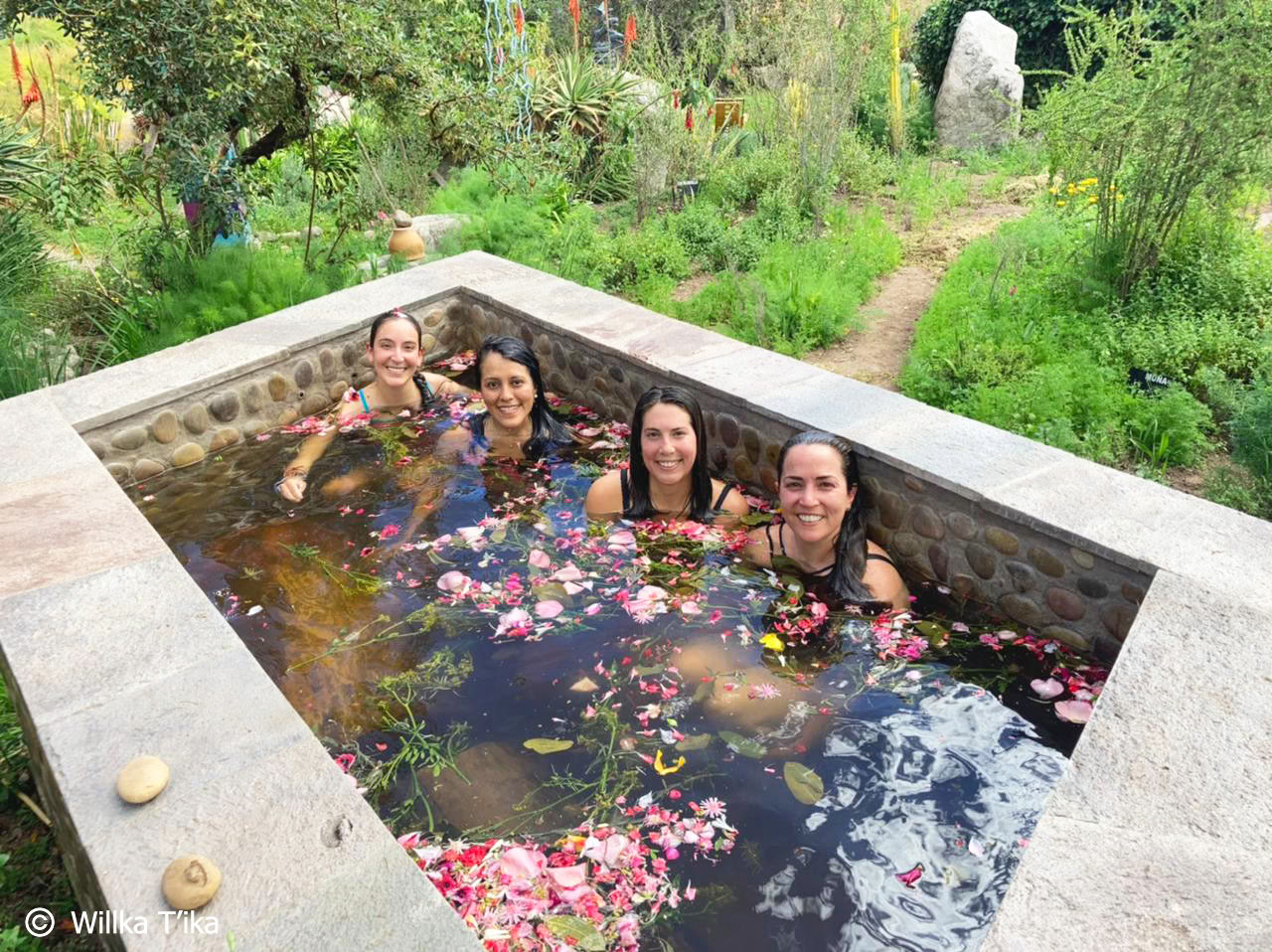 Retraite de yoga au Pérou, randonnée à Machu Picchu et aux montagnes arc-en-ciel