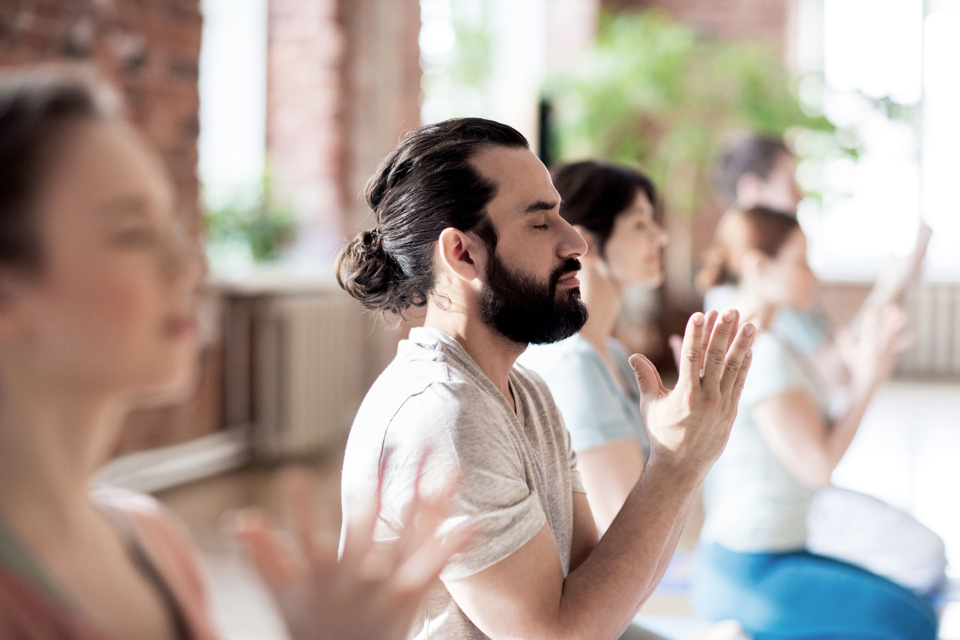 Yoga Flow lent (en présentiel) tous niveaux