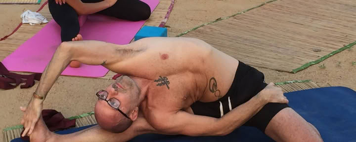 Rob Hess - Flow de yoga prana de Noël et du Nouvel An