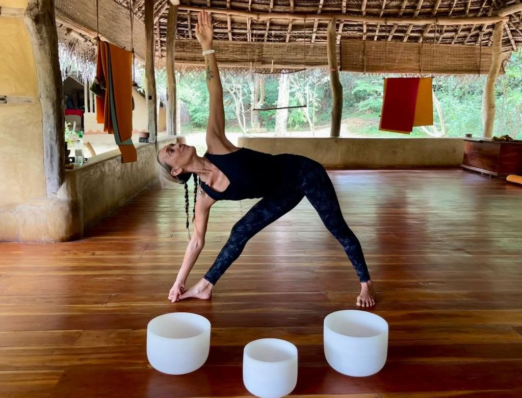 Florentina Lam-Clark - Yoga rajeunissant et guérison par le son