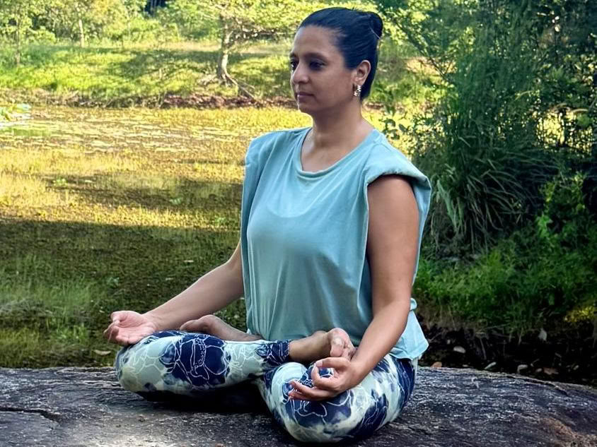 Samanta Duggal - Hatha yoga traditionnel et libération du stress