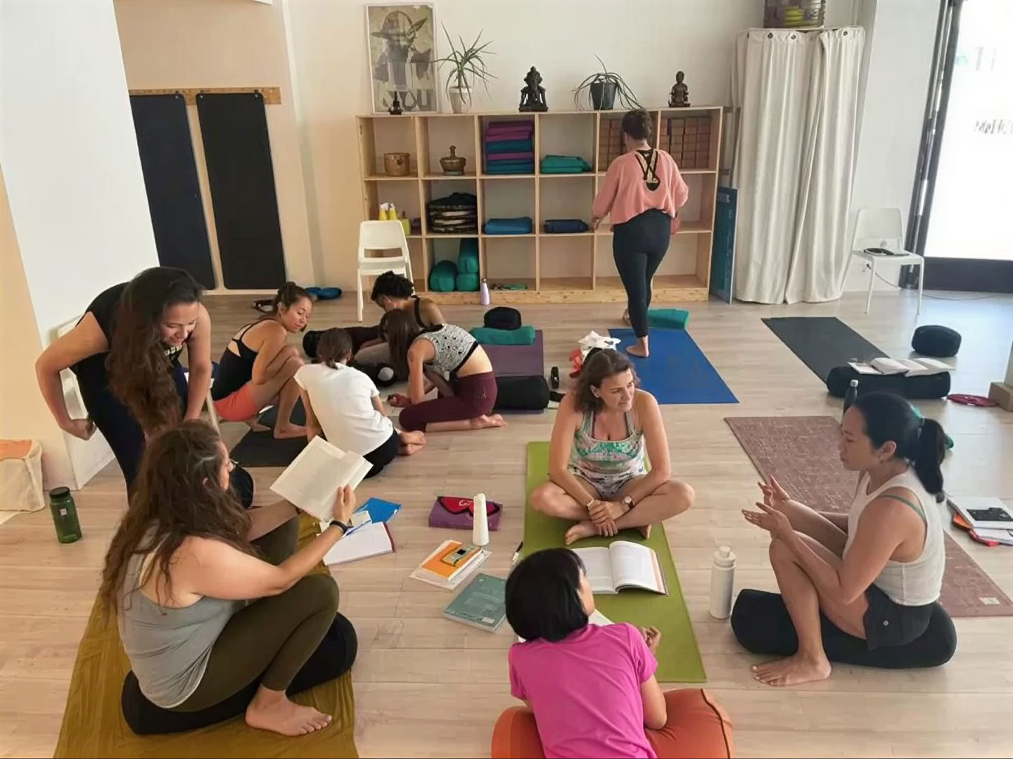 Formation de professeur de yoga à Genève