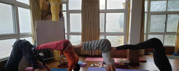Retraite de yoga d’un mois au Népal