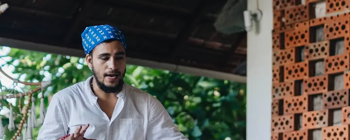 Cours de formation avancée de professeur de yoga de 300 heures – du 1er juin au 25 juin 2026