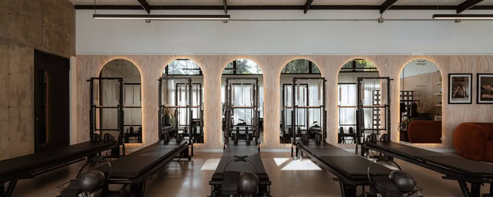 Formation de professeur de Pilates Tower