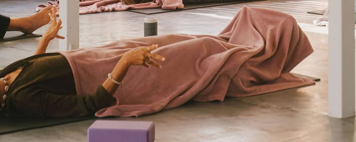 Formation fondamentale de 200 heures en Vinyasa et Yin