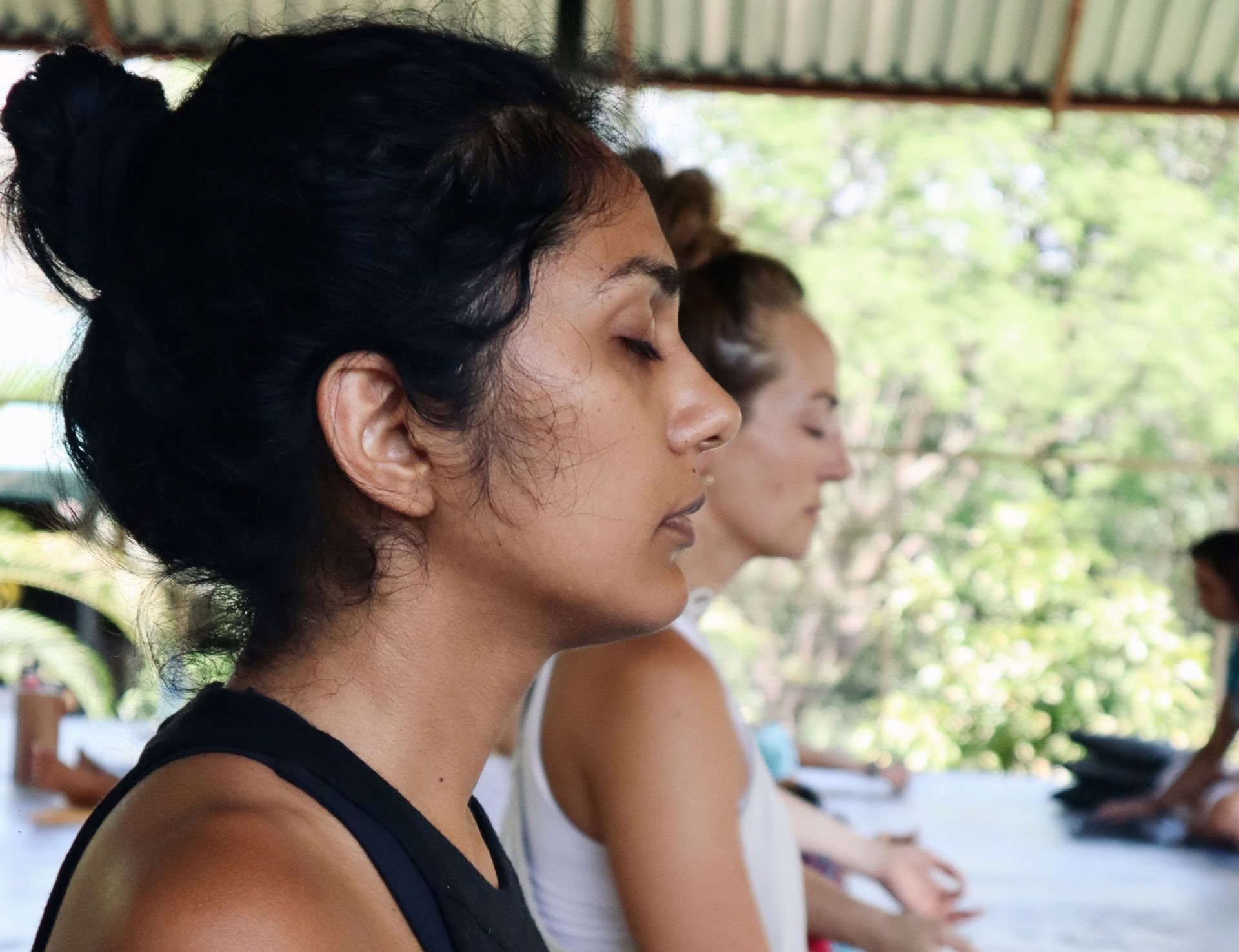 Formation de professeur de yoga et d’ayurvéda YogiBeYoga de juin 2025