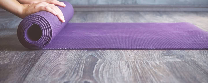 Petit cours de yoga du vendredi en petit groupe !