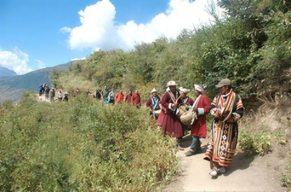 Sangha familial