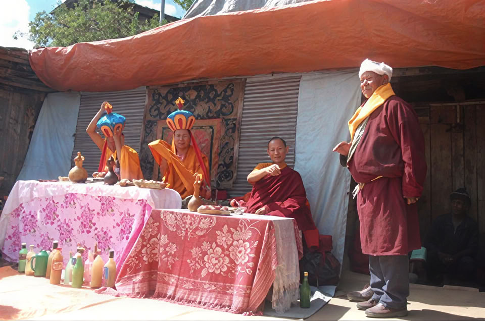 Sangha familial