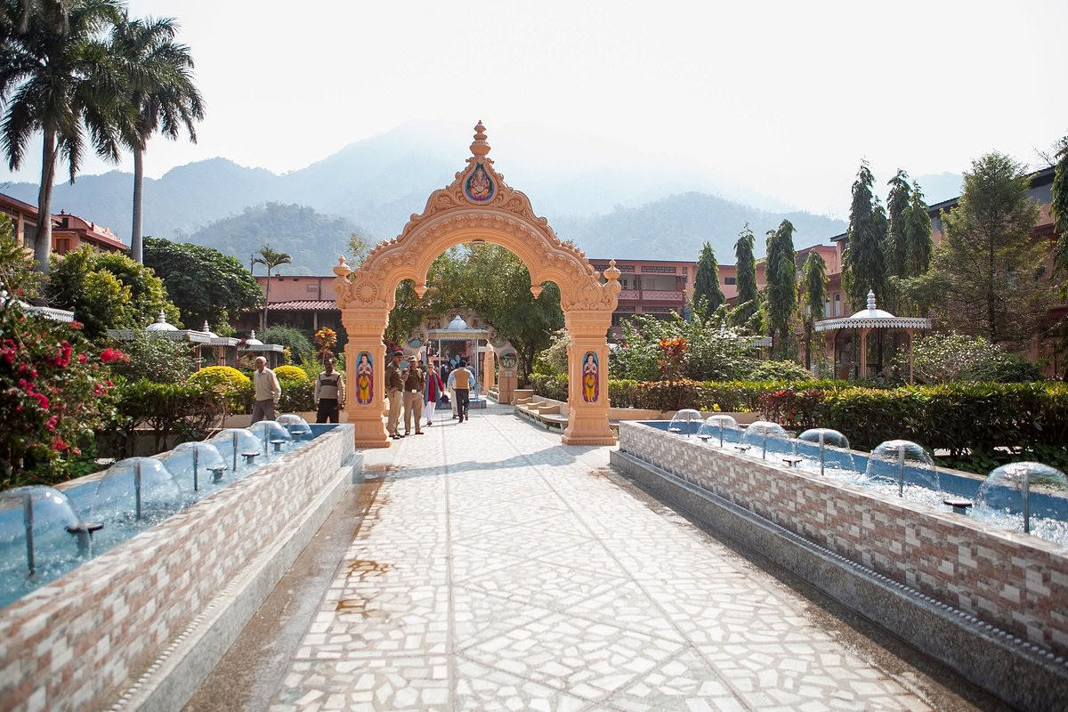 Formation de professeur de yoga Hatha Vinyasa 200 h