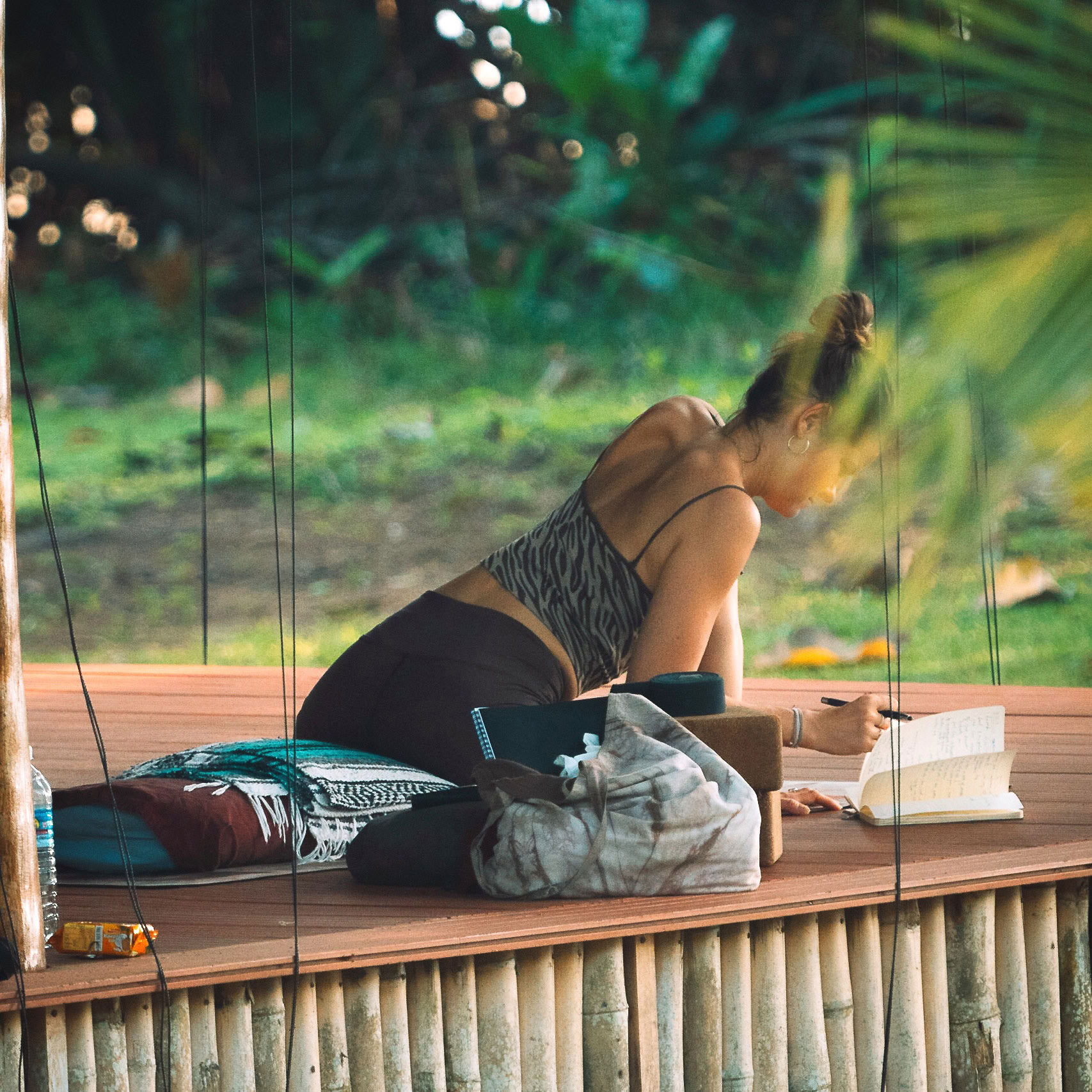 Formation de professeur de yoga Yin Resonance® – 28 juillet – 6 août 2027