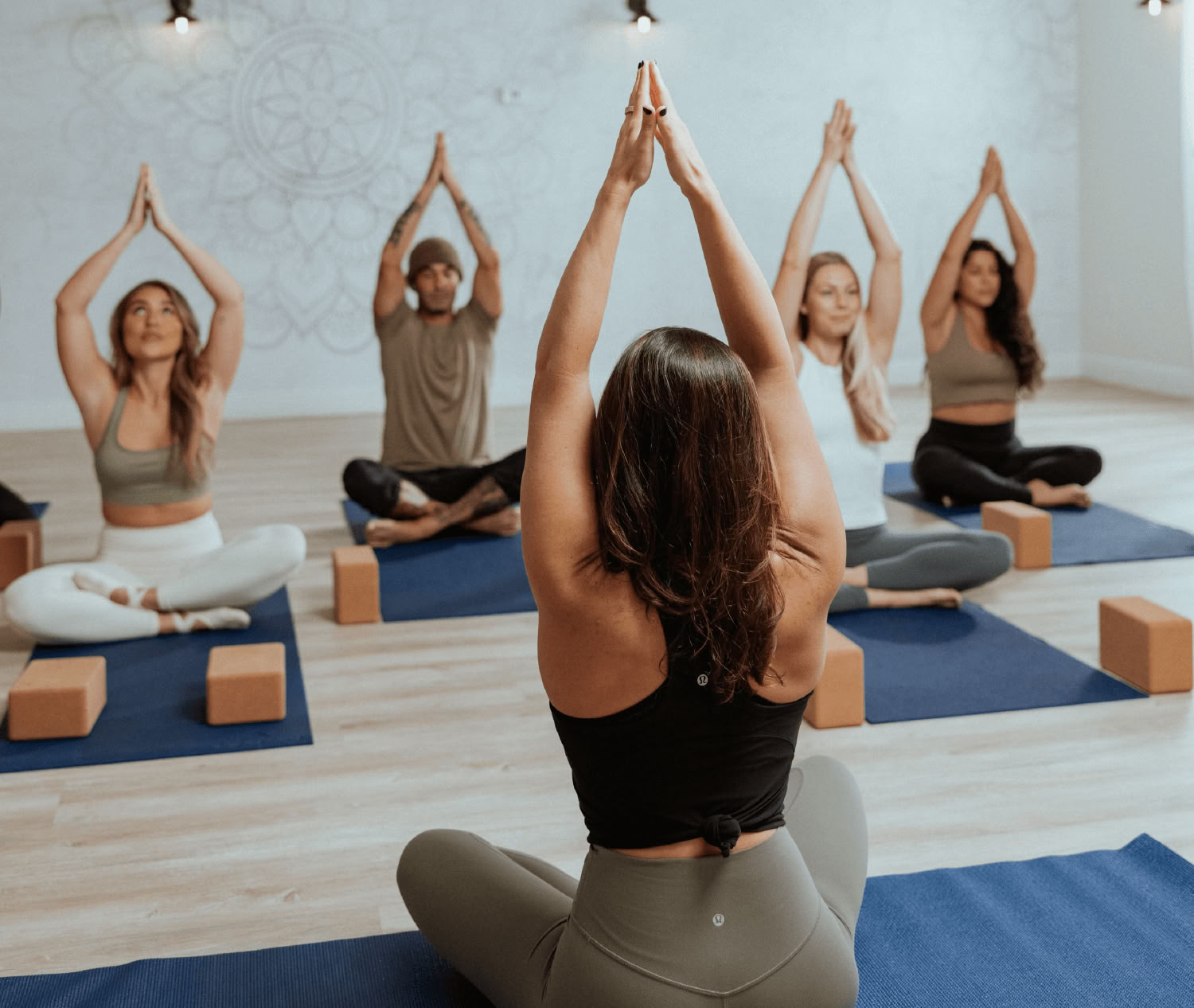 Programme de formation de professeur de yoga de 200 heures Mission Yoga