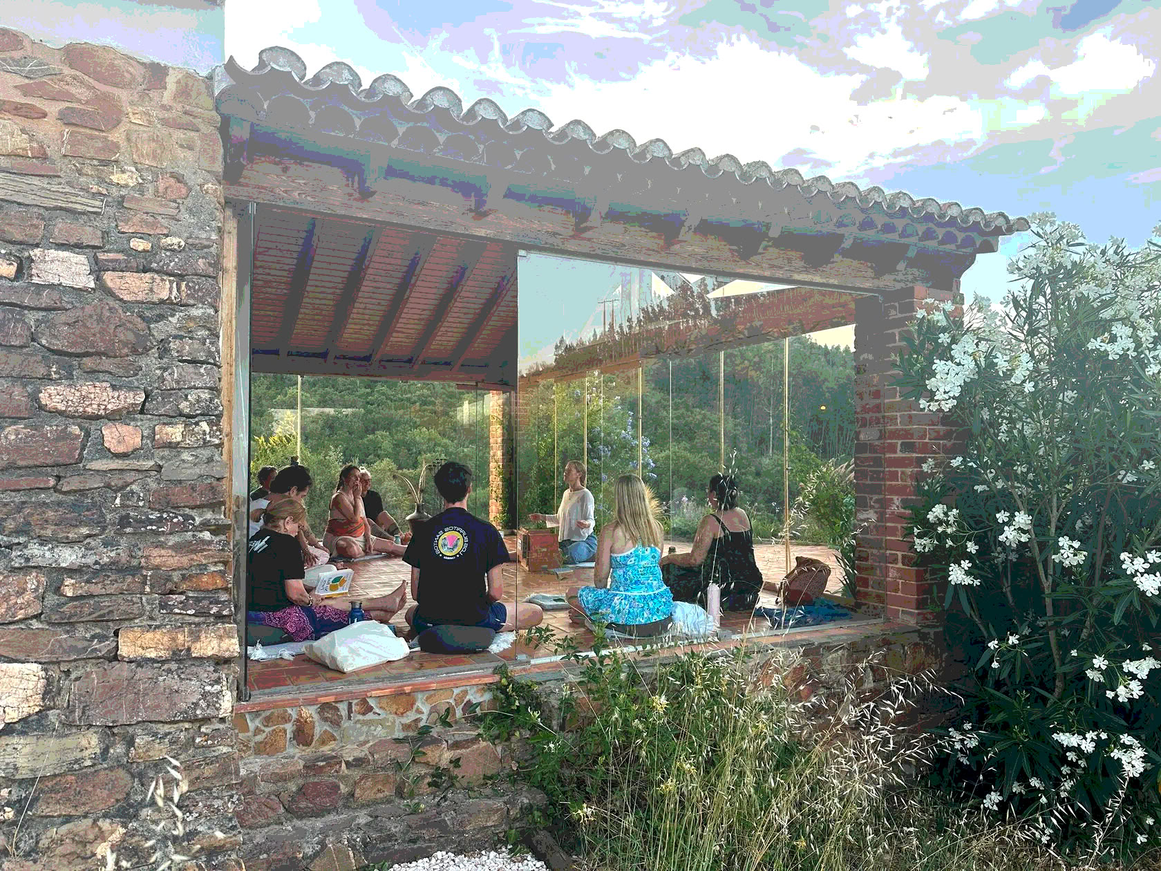 Retraite de yoga et bhakti hOMe