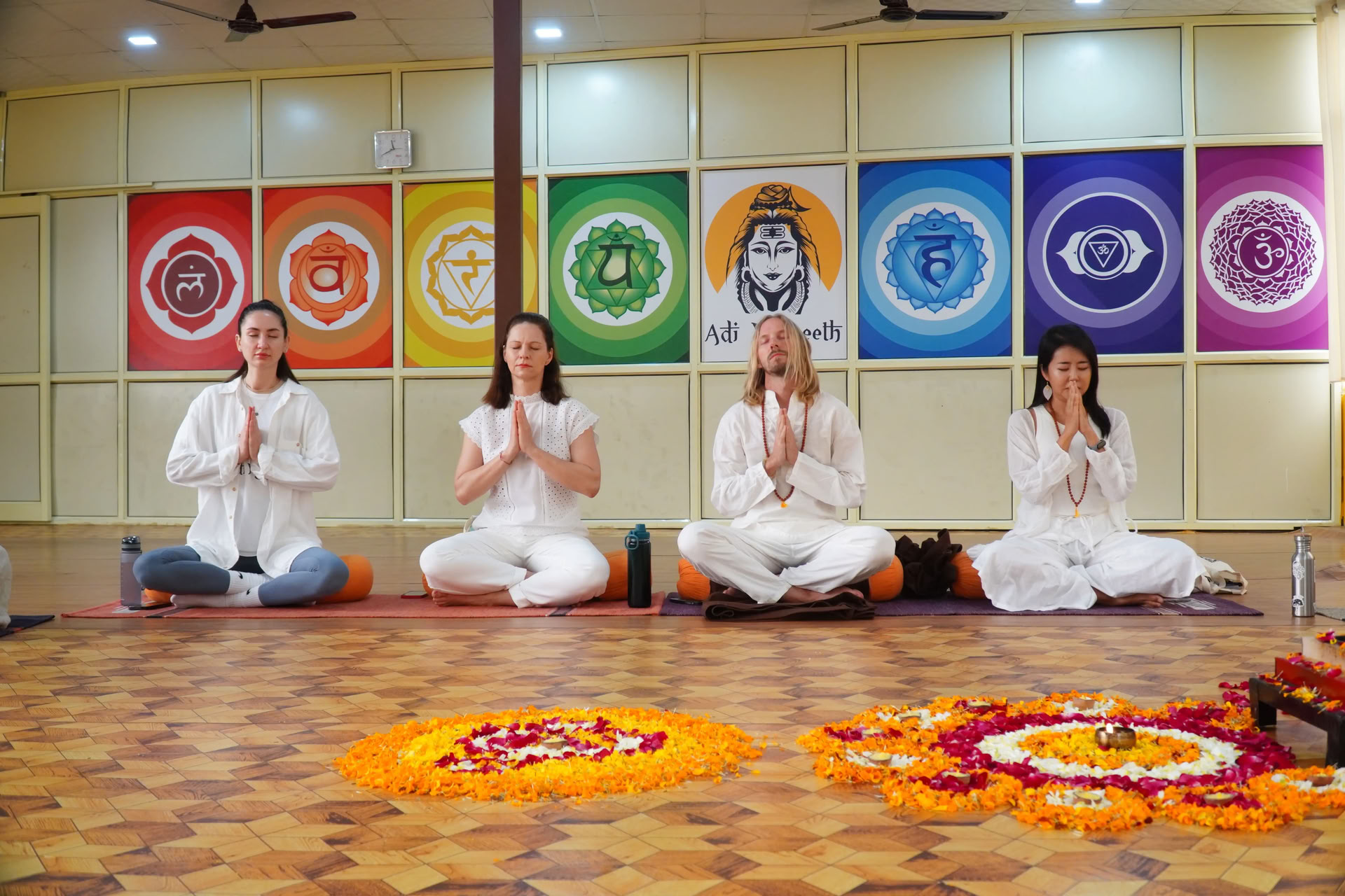 Formation de yoga kundalini de 100 heures