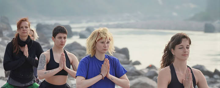 Formation de professeur de yoga holistique de 200 heures