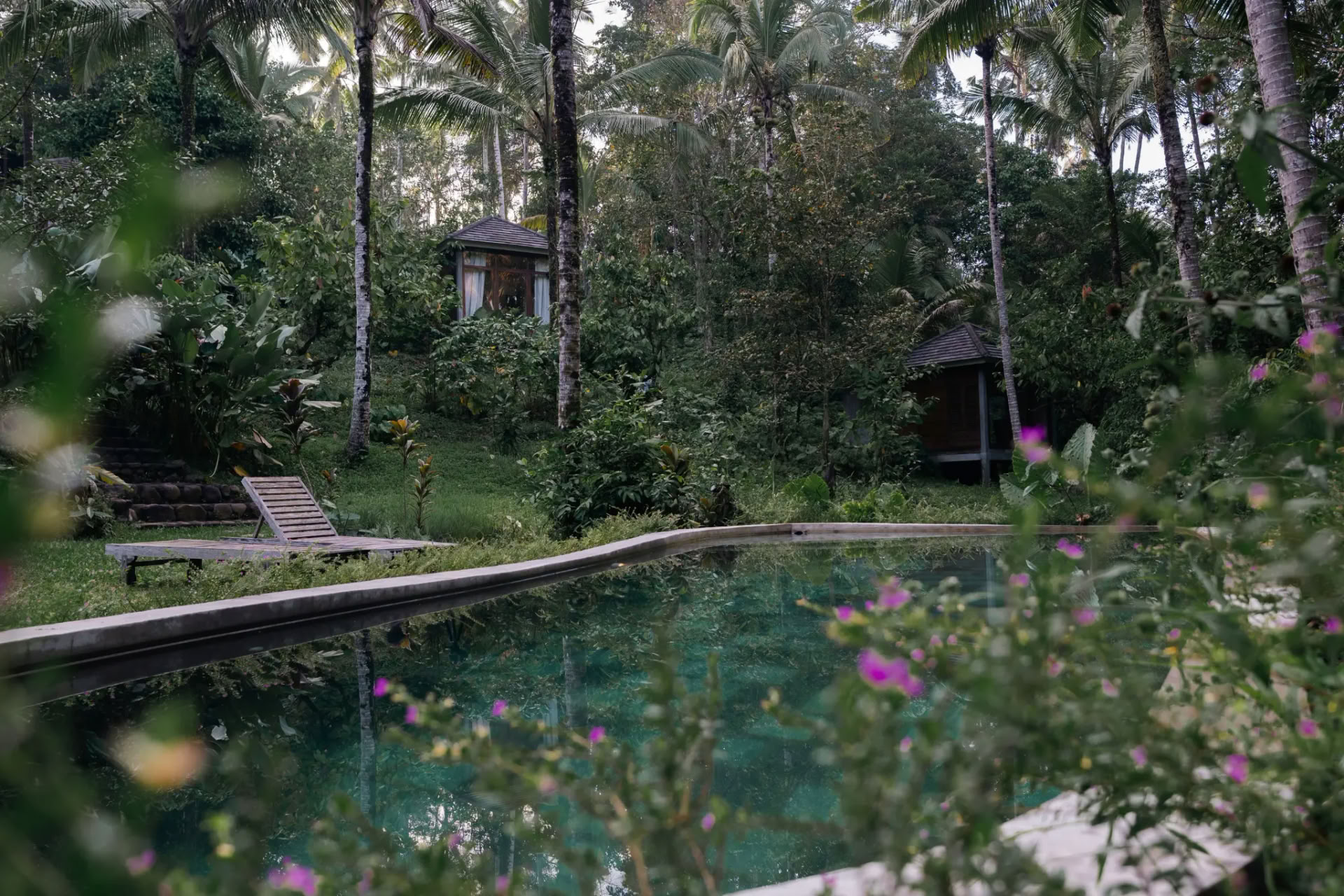 Retraite de 5 jours de yoga dans la jungle, de guérison par le son et créative à Bali