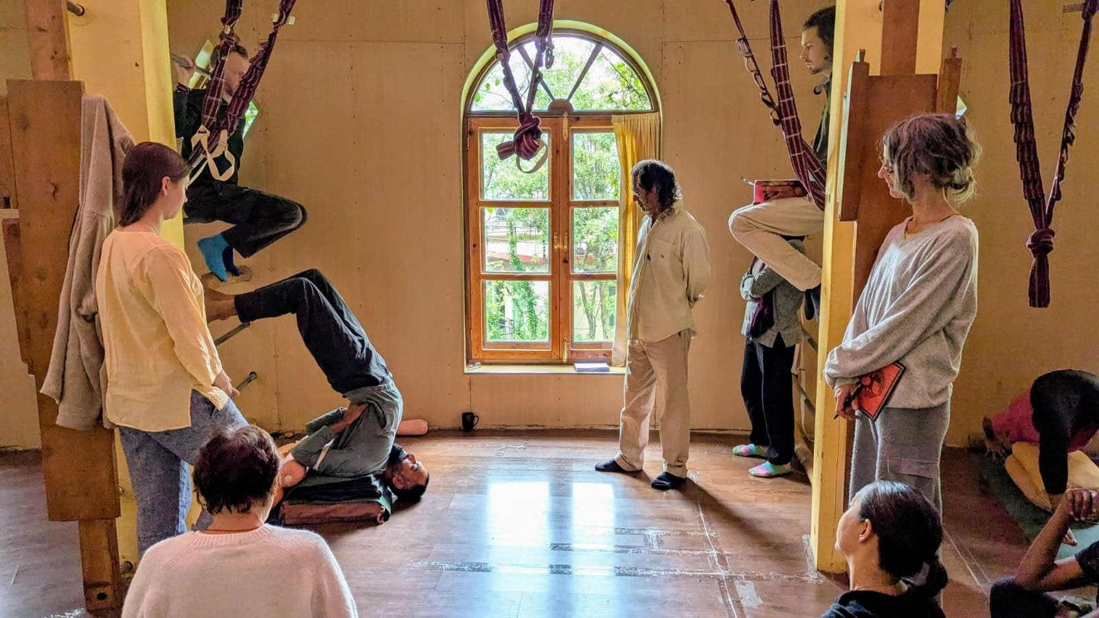 Formation de professeur de yoga de 320 heures à Dharamshala