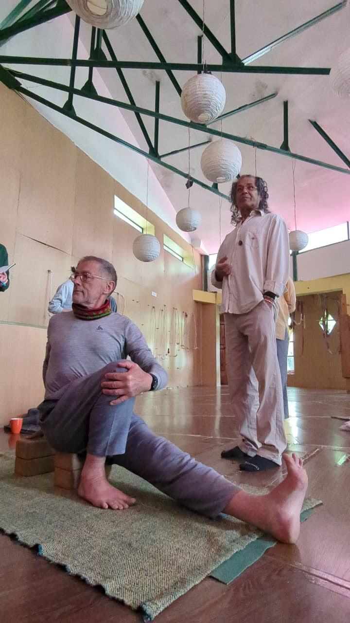 Formation de professeur de yoga de 320 heures à Dharamshala