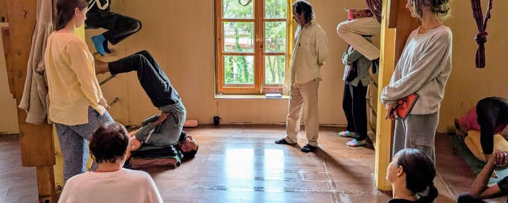 Formation de professeur de yoga de 320 heures à Dharamshala